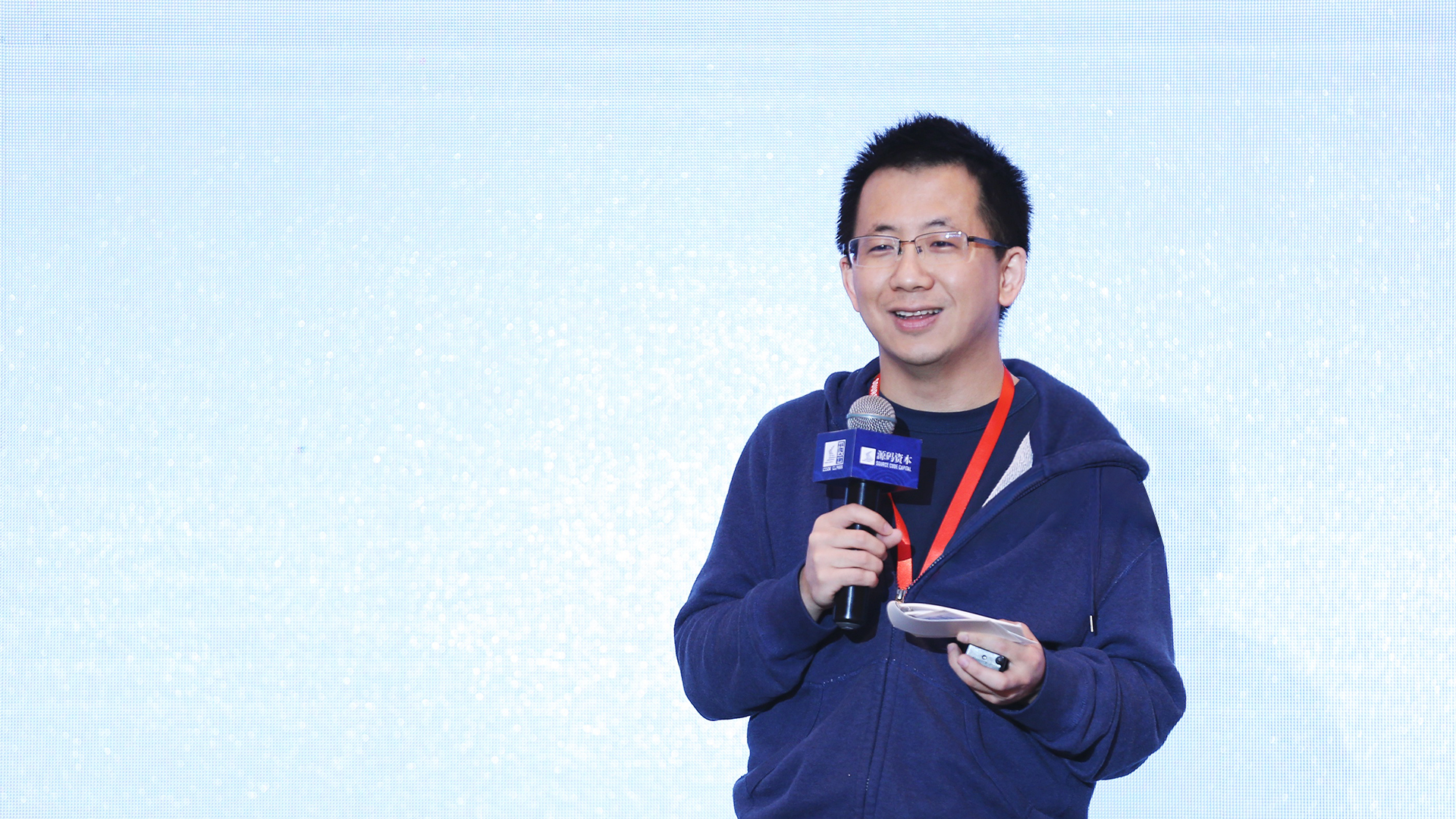 字节跳动张一鸣：外部视角与反“向上管理”——如何避免企业的负规模效应｜码荟年会2018 – Source Code Capital